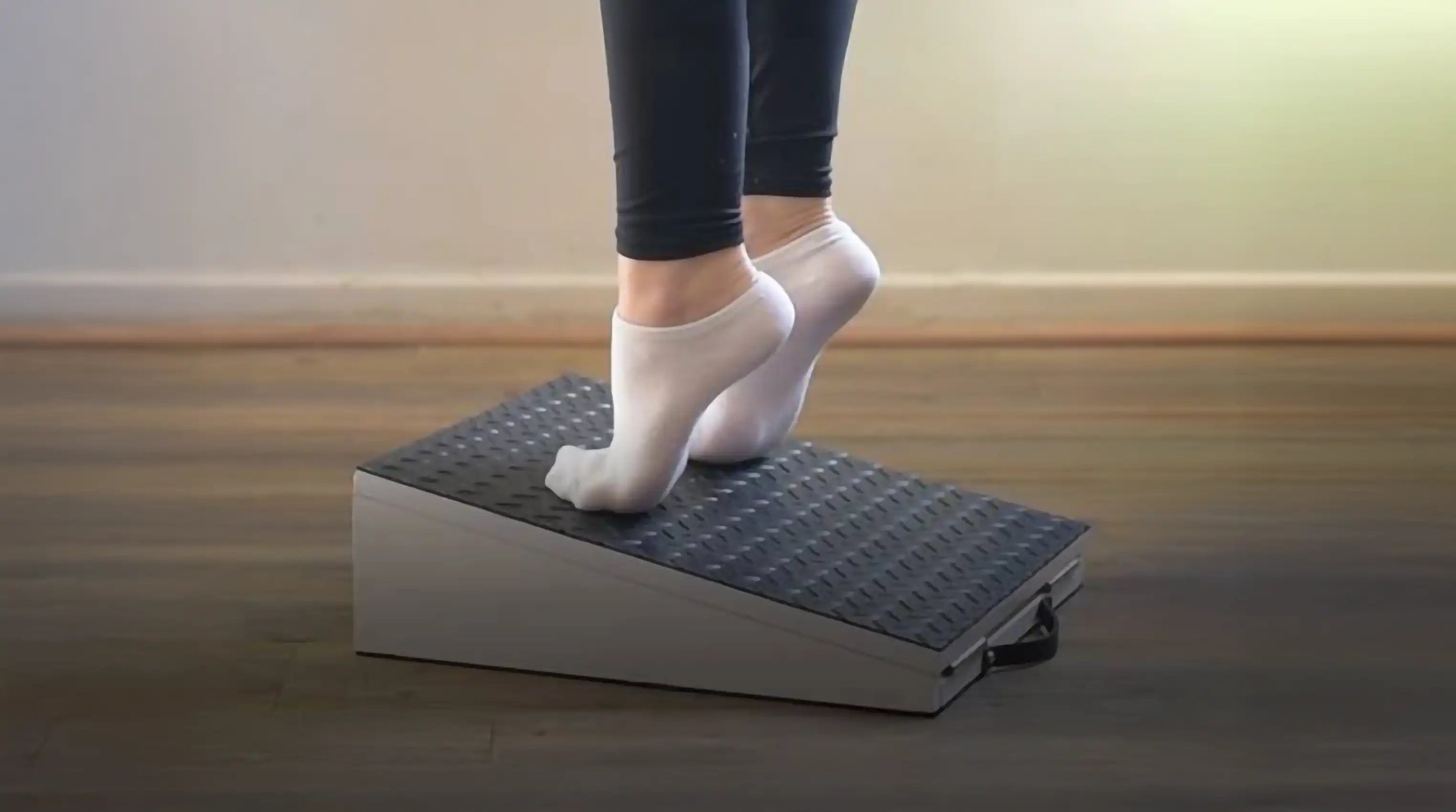 SpaceSave Ergo Slant Board