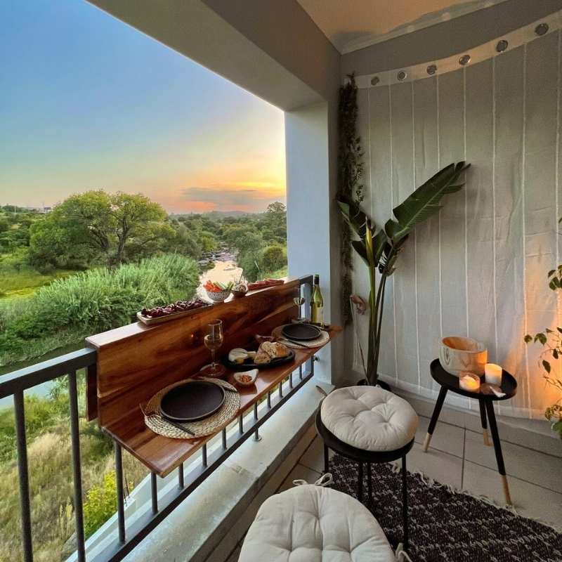 SpaceSave Hanging Balcony Table in Blackwood